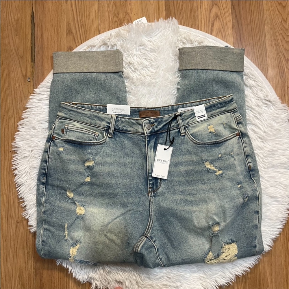 Judy Blue Light Blue Distressed Boyfriend Jeans